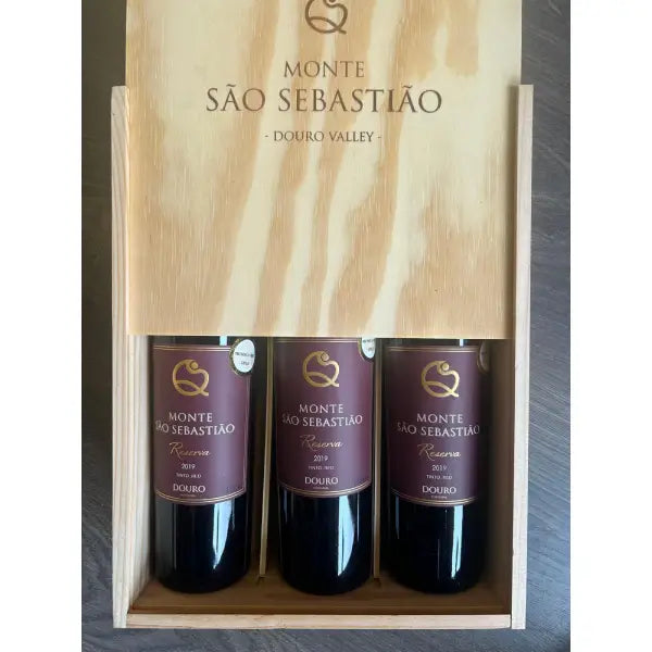 Monte São Sebastião Reserva Red Wine, 3 Bottles per Box 